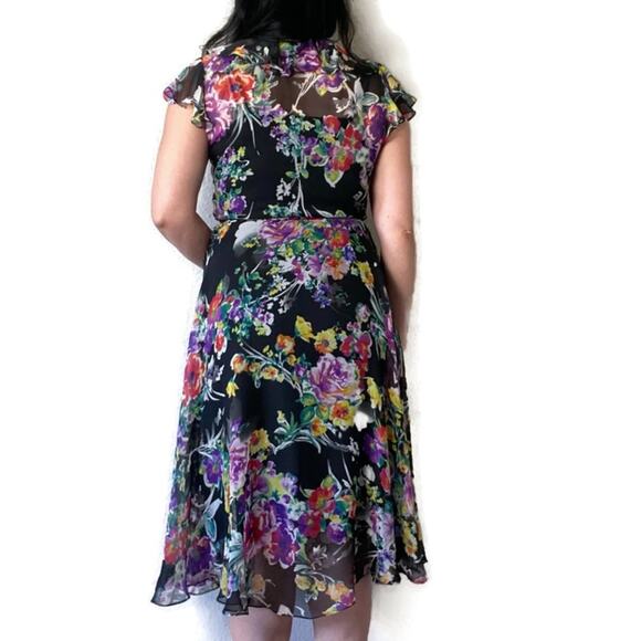 Lauren Ralph Lauren Silk Floral Short Sleeved Midi Dress Size 6 - Picture 4 of 6